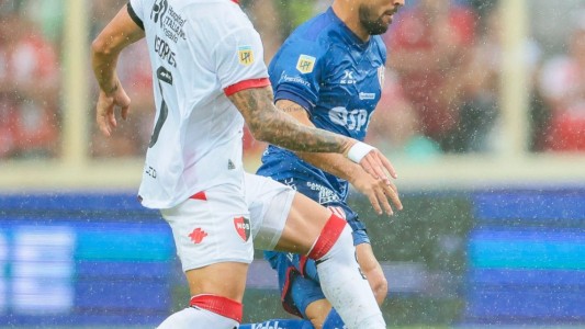 Unión no encuentra el rumbo: perdió contra Newell's y suma tres partidos sin victorias