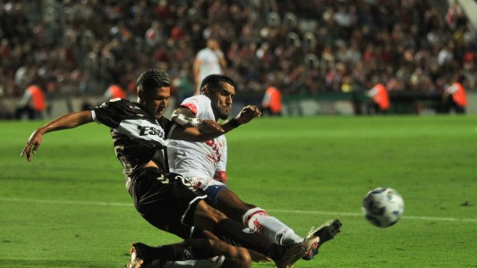 En otra pobre actuación, Unión empató sin goles frente a Platense