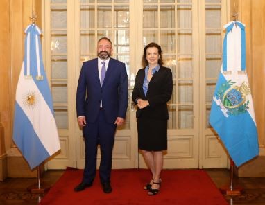 Mondino celebró la apertura de la embajada de San Marino en Argentina