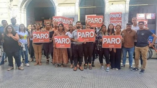 Pese a la advertencia del gobierno, sigue el paro en el Registro de la Propiedad