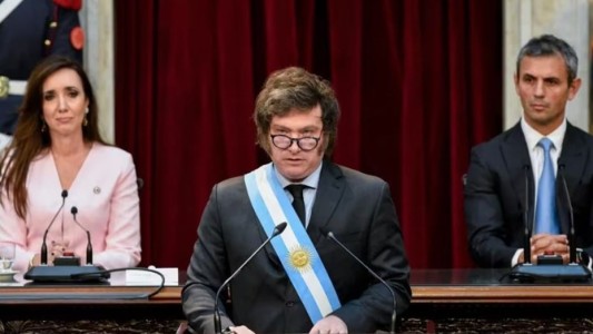 Milei contra Fernández por el escándalo de los seguros: "Un sistema diseñado para cobrar retornos"