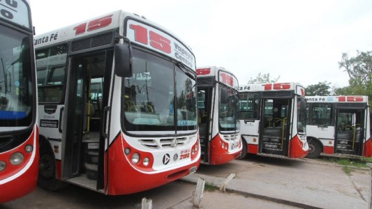 Las líneas de colectivo que pararon este domingo retoman el servicio el lunes