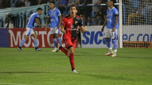 Colón le ganó a Estudiantes de Río Cuarto y se afianza en la cima de la tabla