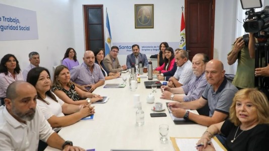 Paritarias: el gobierno convocó a los docentes para el jueves