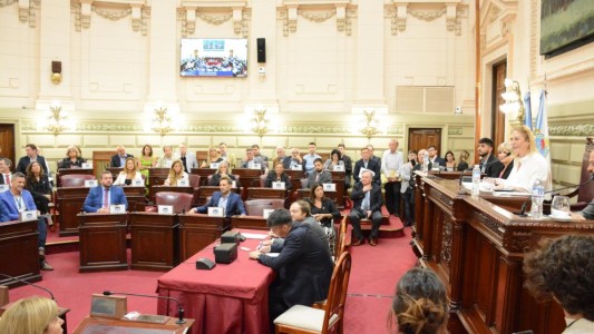 La Legislatura suspendió temporalmente al fiscal Matías Edery
