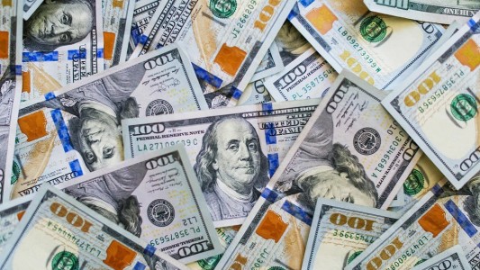 El dólar blue tuvo el primer retroceso en lo que va de la semana