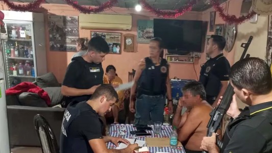Córdoba: 13 detenidos por vender y alquilar armas por WhatsApp