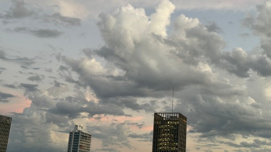 Lunes con buen tiempo y cielo algo nublado durante la mañana
