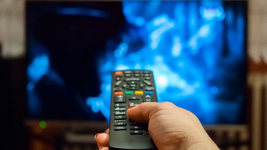 Quedaron desreguladas las tarifas de internet, TV por cable y celulares
