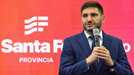 Pullaro asumirá este martes la presidencia de la Región Centro