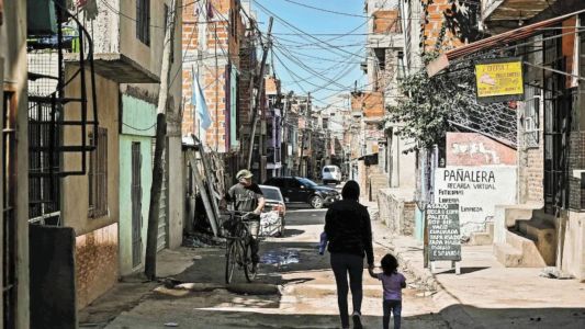 La pobreza se dispara a 51,8% y deja a más de 22 millones de argentinos en la indigencia