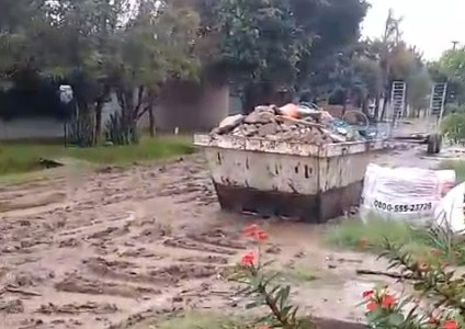 Vecinos del norte reclaman por el estado de calle Larrea