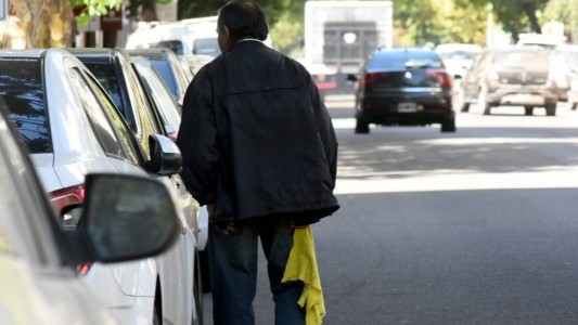 El concejo aprobó la Ordenanza que prohíbe la actividad de los “trapitos”