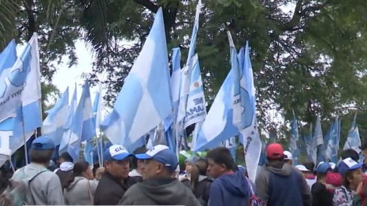 Organizaciones sociales marcharon contra las bajas en Potenciar Trabajo