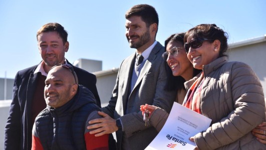 Pullaro: "Estamos demostrando que la política no se hace con palabras sino con hechos"