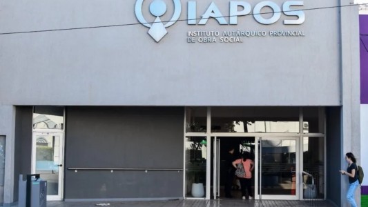 El gobierno y los prestadores del Iapos buscan llegar a un acuerdo para normalizar el servicio