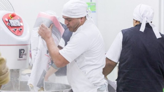 Comienza a funcionar el taller de panadería en la Cárcel de Las Flores