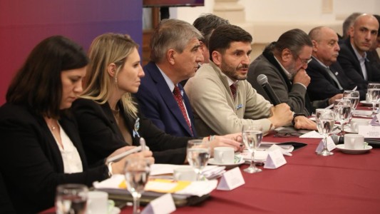 Pullaro encabezó un nuevo encuentro de la Junta Provincial de Seguridad