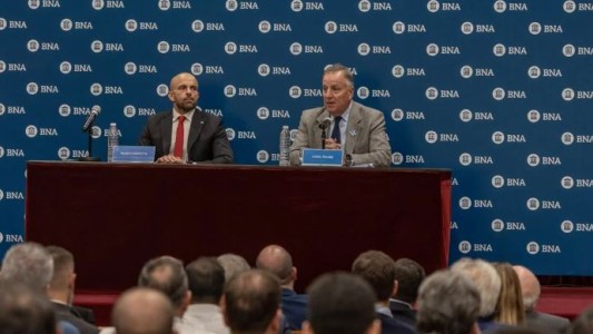 El Banco Nación anunció una nueva línea de créditos para la compra de camiones, colectivos, utilitarios y minibuses