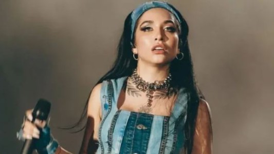 María Becerra cruzó a una seguidora por tildarla de "villera": la tajante respuesta de la cantante