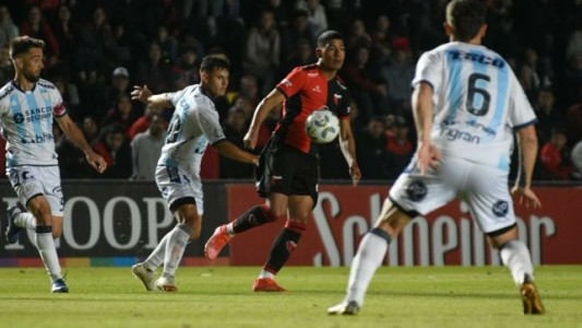 Con un golazo de Lago, Colón volvió a la victoria y sigue puntero