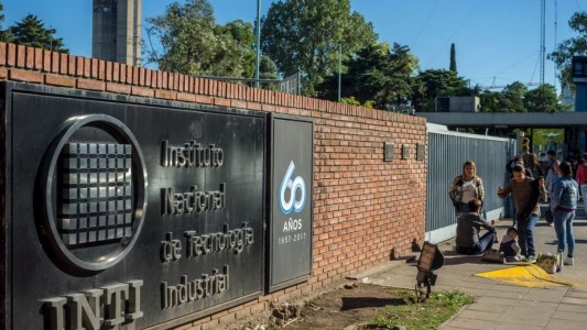 Plan motosierra: confirman el cierre de las sedes del INTI