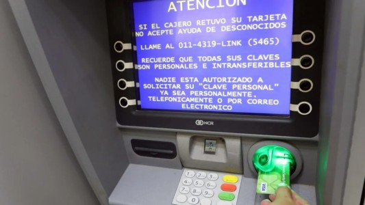 Comenzó el pago de haberes de mayo a los estatales: Mirá el cronograma completo