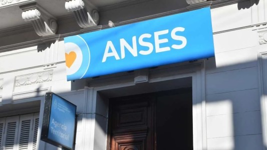 Jubilaciones, AUH y pensiones de Anses: el calendario de pagos completo