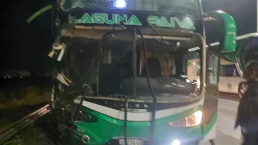 Fuerte accidente en la Autopista Santa Fe - Rosario