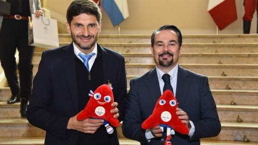 Pullaro recibió en Rosario al embajador de Francia