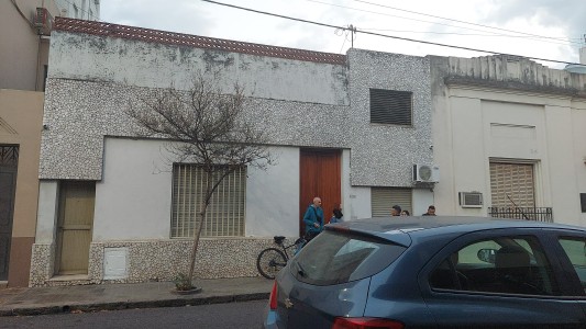 Entradera violenta en barrio Sur: ataron y golpearon a pareja de ancianos