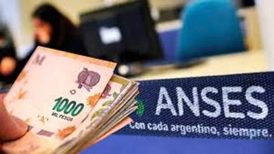 Anses: ¿Quiénes pueden cobrar el bono extra de 236 mil pesos y cuándo?