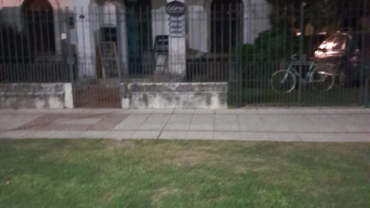 Otra entradera en la ciudad: le robaron a mujer en barrio María Selva