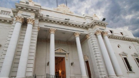 Sesiona la Legislatura con la mira puesta en Ficha Limpia y el Código Procesal Penal