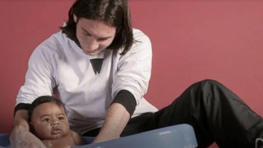 La historia detrás de la foto viral de Lionel Messi y Lamine Yamal