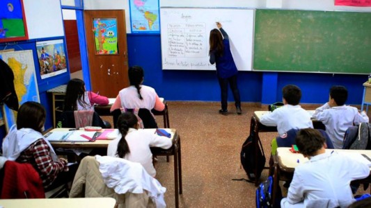 Vouchers educativos: 75 mil alumnos de Santa Fe son beneficiarios