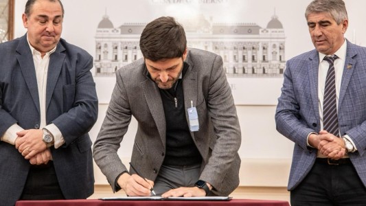 Pullaro y Poletti firmaron convenio para refuncionalizar el Centro de Operaciones y Monitoreo