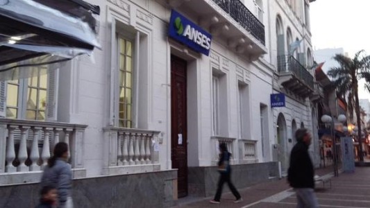 ANSES: ¿quiénes cobran este martes 16 de julio?