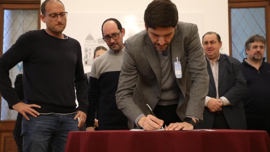 “Vínculos”: más de $93 millones para municipios, comunas e instituciones de La Capital