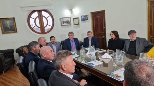 Paritaria central: hubo ofrecimiento pero los gremios lo ven "insuficiente"