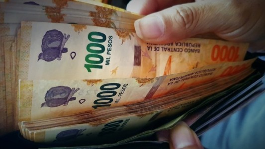 Nación volvió a fijar por decreto los aumentos del salario mínimo