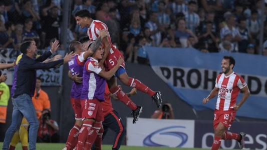 Union busca subirse a la punta del torneo el Avellaneda