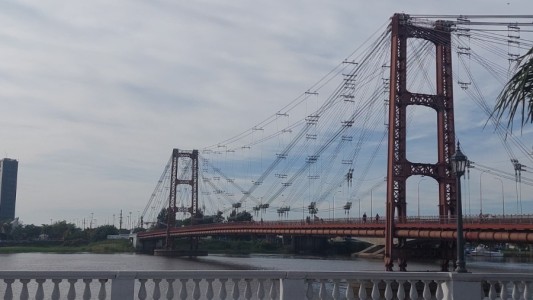 Este miércoles se cortará el tránsito por el Puente Colgante