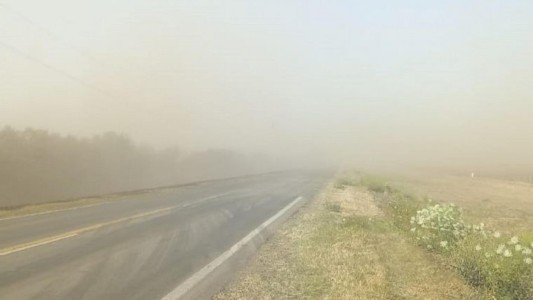 Fuertes ráfagas de viento cruzan los corredores viales de la provincia