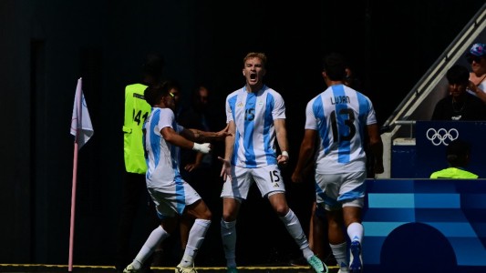 En un clima hostil, Argentina enfrenta a Francia en busca de la semifinal de los Juegos Olímpicos
