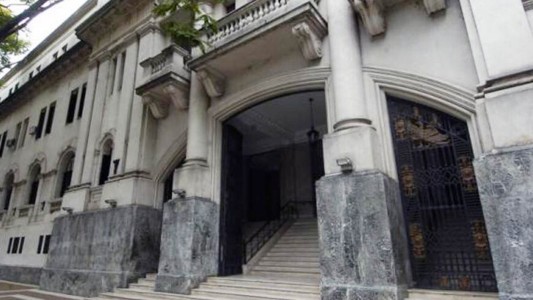 Condenaron a un hombre que golpeó a su hija en Santa Fe