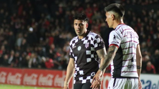 Colón ganó sufriendo un partido clave para seguir ilusionado