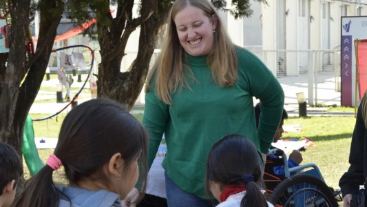 Mes de las Infancias: Más de un centenar de niños celebraron su día en la Esquina Encendida