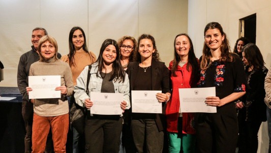 El Liceo Municipal celebró 96 años de vida junto a 140 nuevos egresados