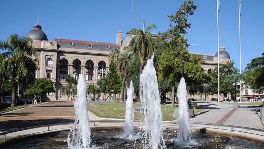 Martes soleado en la ciudad: a cuánto llegará la temperatura máxima